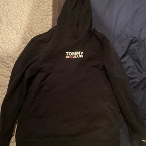 tommy hilfiger hoodie